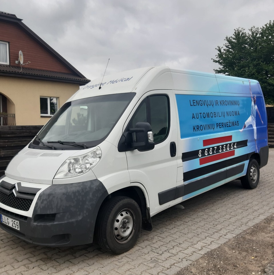 išsinuomoti krovininį autobusą Plungėje
